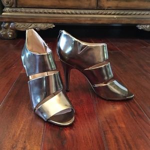 Metallic Silver Vince Camuto Heels